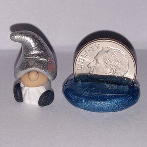 🎯 10 for $10 / Cute Miniature Silver Hat Gnome, Fairy Garden Accessory